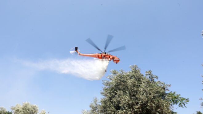 φωτιά-κοντά-στη-βάρης-κορωπίου-563672902