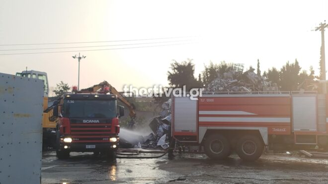 θεσσαλονίκη-πυρκαγιά-σε-εταιρεία-ανα-563657629