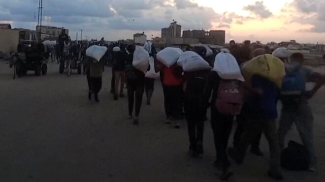 πήγαν-για-τρόφιμα-εισέπραξαν-σφαίρες-563646937