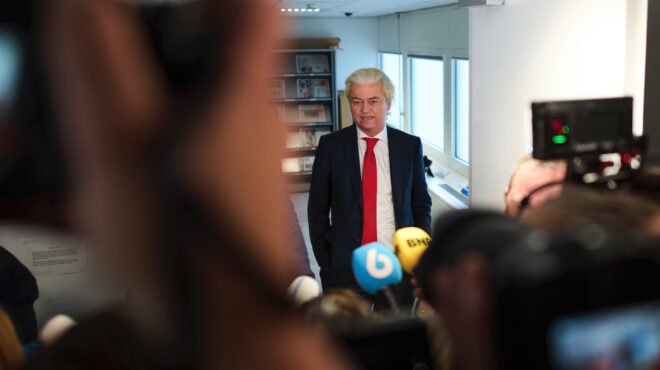 πώς-ο-βίλντερς-τίναξε-στον-αέρα-την-κ-563647654