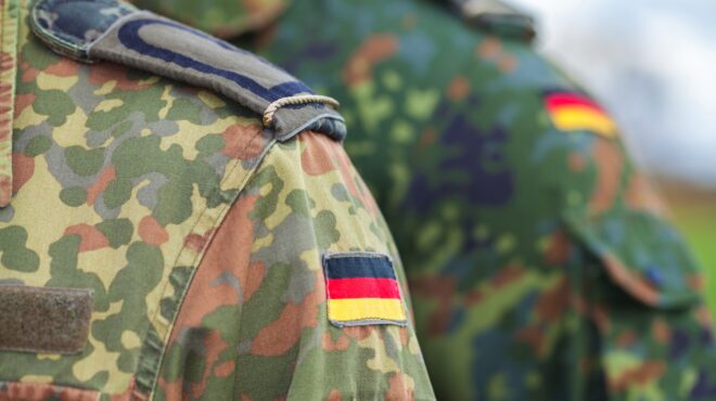 μπούντεσβερ-νέα-προειδοποίηση-για-ρ-563645401