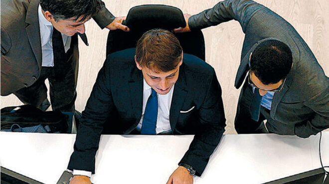 ey-τα-τρία-αγκάθια-για-την-ελληνική-επ-563685379