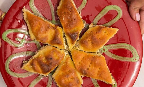 η-φημισμένη-κρεμμυδόπιτα-μυκόνου-563676388