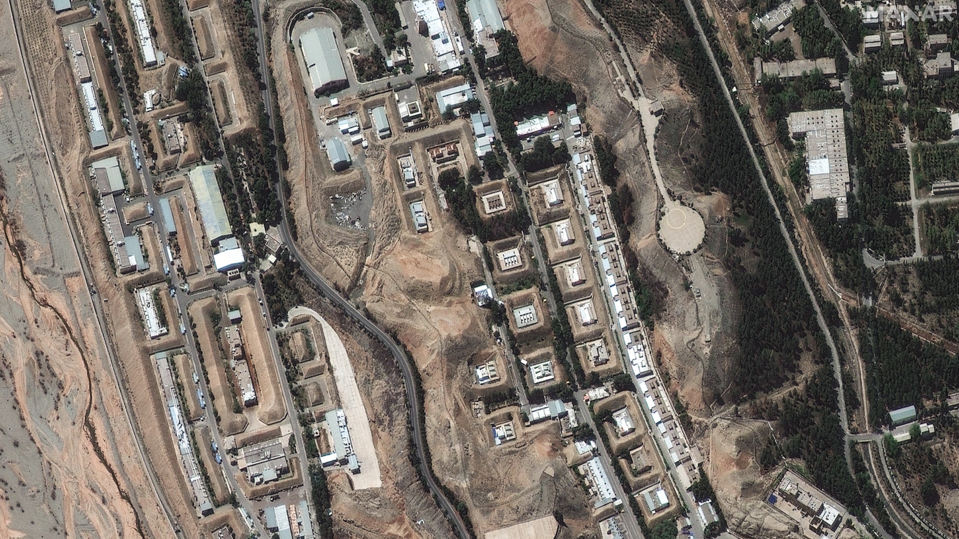 Εκτός ελέγχου η κατάσταση στη Μέση Ανατολή – Σφοδρές επιθέσεις μεταξύ Ισραήλ και Ιράν-4