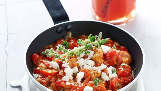 καγιανάς-με-πιπεριές-φλωρίνης-και-ντο-563650687