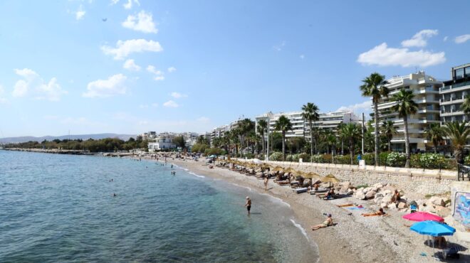 καιρός-αίθριος-με-μικρή-άνοδο-της-θερμ-563666173