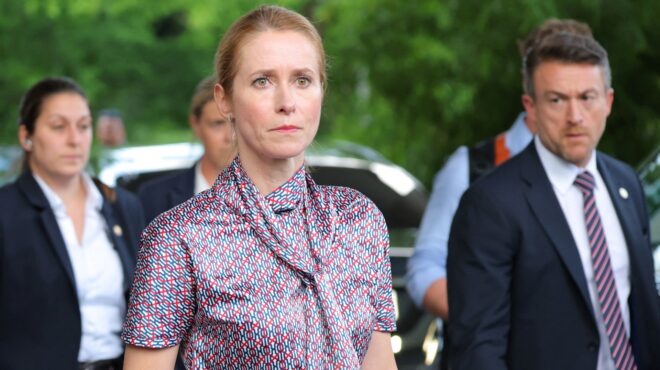 αυτοσυγκράτηση-και-διπλωματική-λύση-563676337