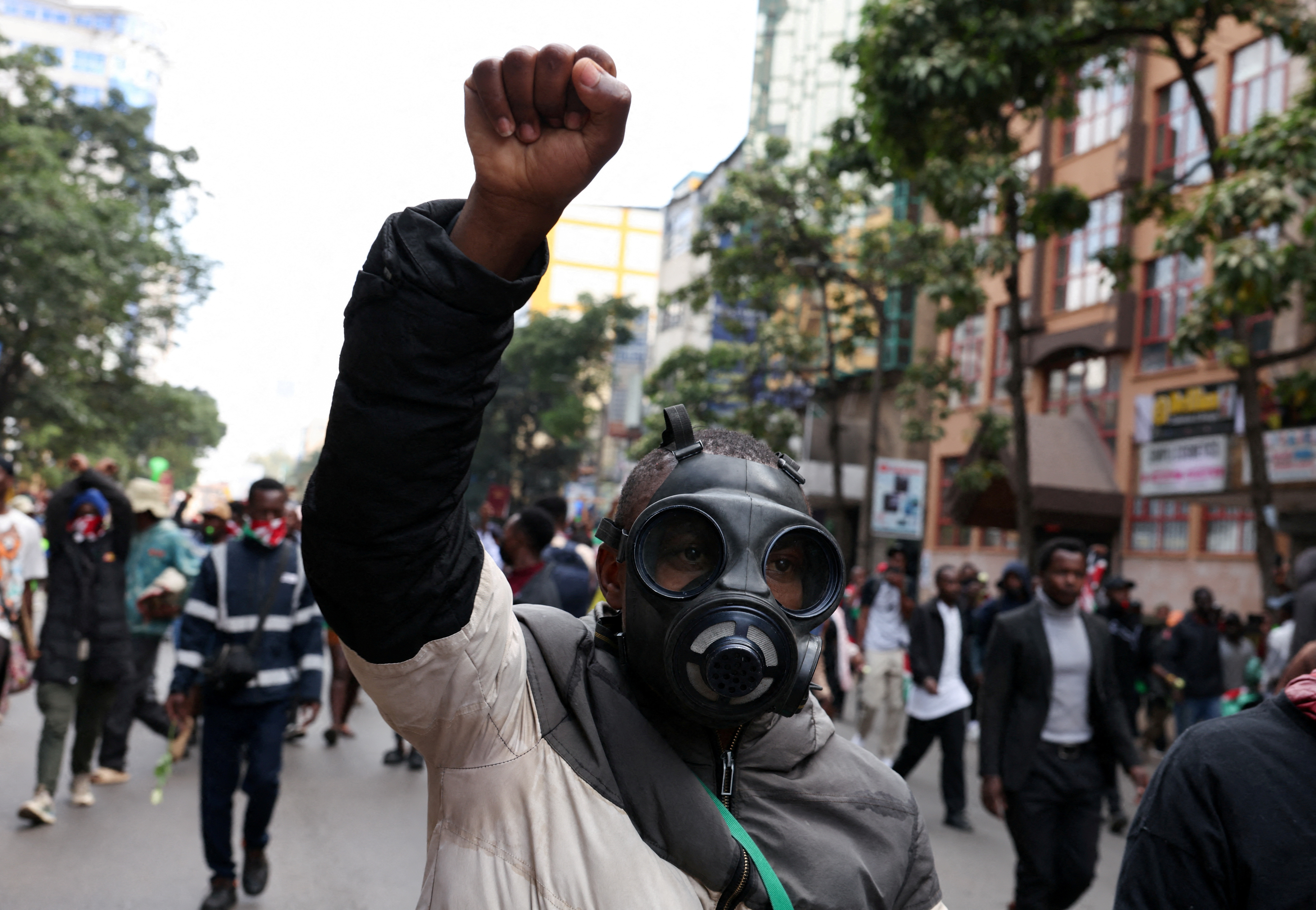 Κένυα – Ναϊρόμπι: 10 τραυματίες από πυροβολισμούς σε διαδηλώσεις-2