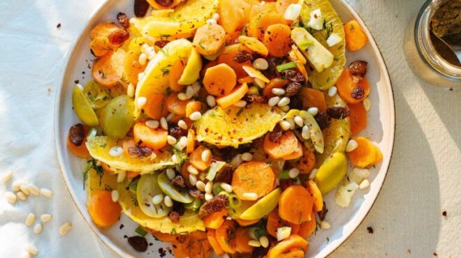 σαλάτα-μαροκινή-με-καρότο-και-πορτοκά-563688751