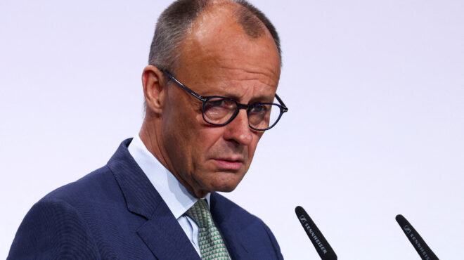 γκέραλντ-κνάους-η-φόρμουλα-του-γκουρ-563646988