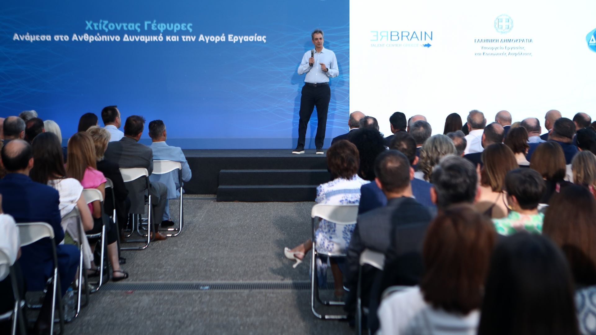 Κυρ. Μητσοτάκης: Δημιουργήθηκαν 500.000 νέες θέσεις εργασίας – Επεσε στο 8% η ανεργία-1