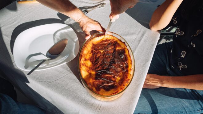 πεπερονάτα-με-μπεσαμέλ-563675254