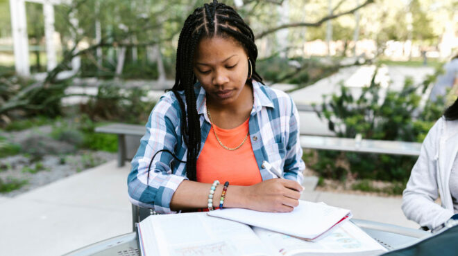 νιγηρία-χωρίς-σουτιέν-δεν-δίνετε-εξε-563669263