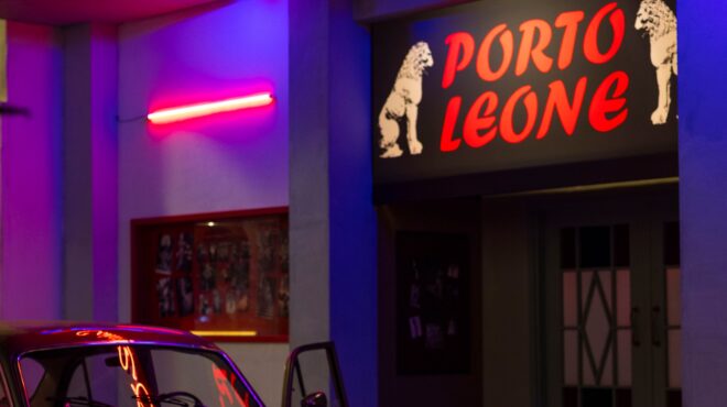 σειρές-εποχής-πώς-στήνεις-μια-πόλη-που-563667001