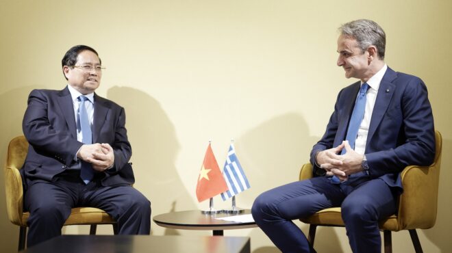 συνάντηση-κυρ-μητσοτάκη-με-τον-πρωθυπ-563655679