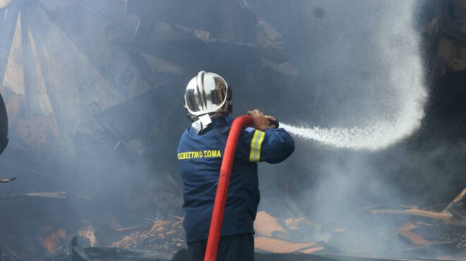 μαρούσι-φωτιά-σε-οικόπεδο-κοντά-στο-σι-563655955