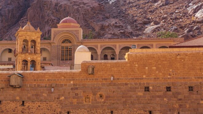 video-explainer-ο-κων-φίλης-για-μονή-σινά-και-λιβύ-563655034