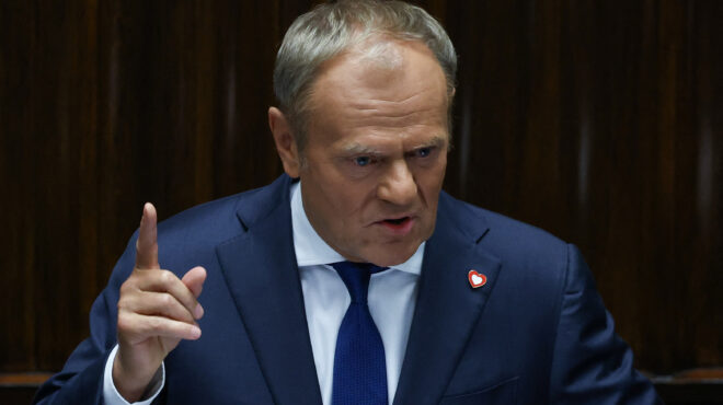 ντόναλντ-τουσκ-ψήφος-εμπιστοσύνης-563657716