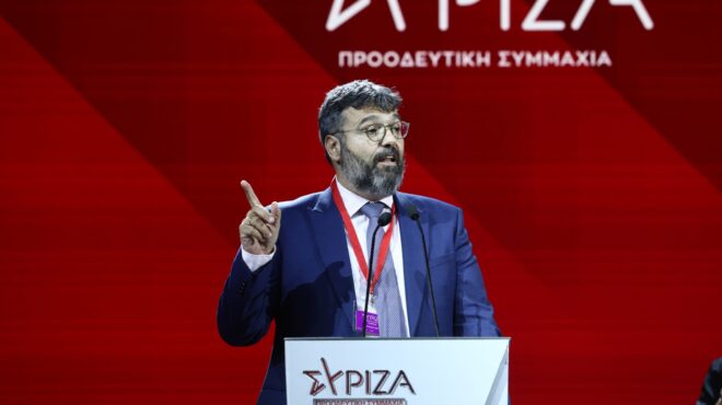 σκληρή-κριτική-βασιλειάδη-σε-συριζα-563662120