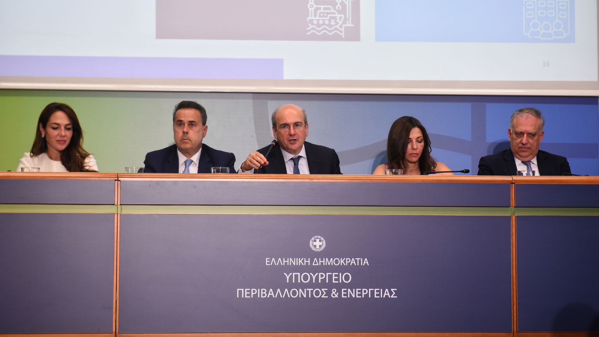 Τρία νέα ευρωπαϊκά ταμεία θα «τρέξουν» προγράμματα 8 δισ. – Τα έργα που προβλέπονται-1