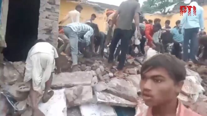 ινδία-τέσσερα-παιδιά-νεκρά-από-κατάρρ-563733814