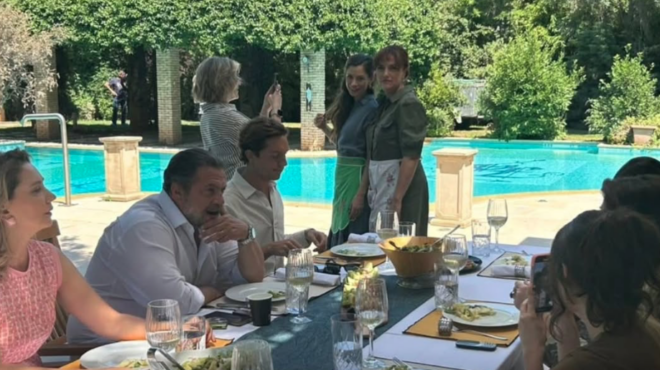 να-μ-αγαπάς-μια-μικρή-γεύση-από-τα-γυρ-563730559