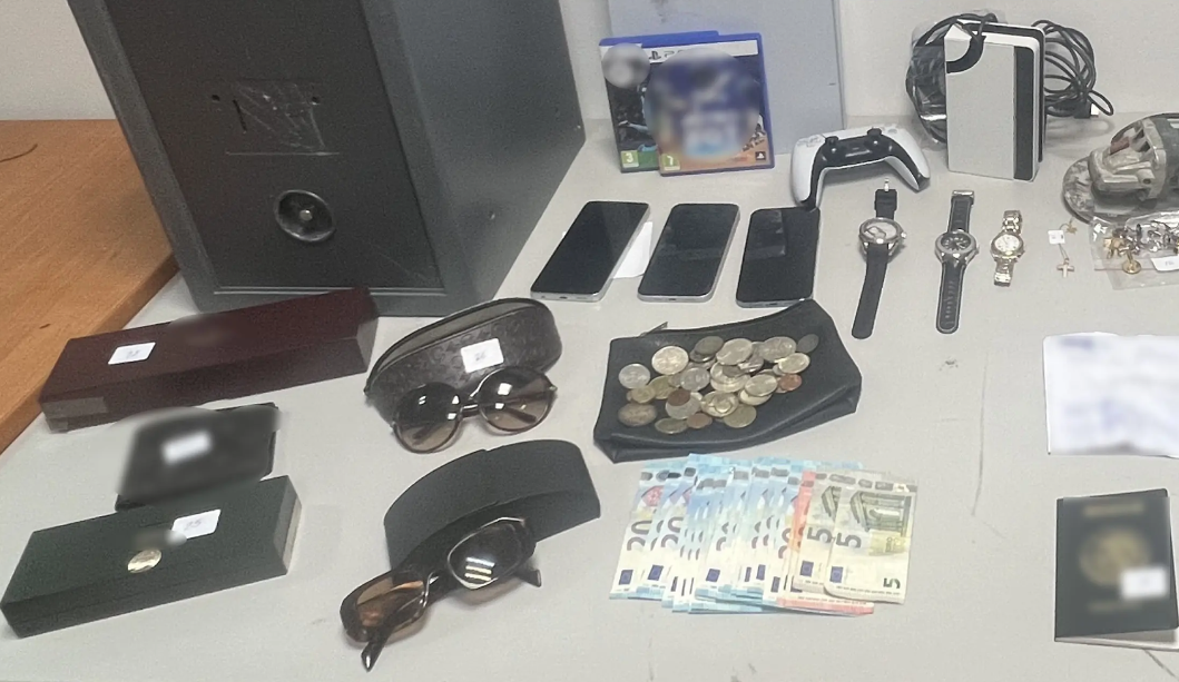 «Τουρίστες» διαρρήκτες χτυπούσαν πολυτελείς κατοικίες σε βόρεια και νότια προάστια-1