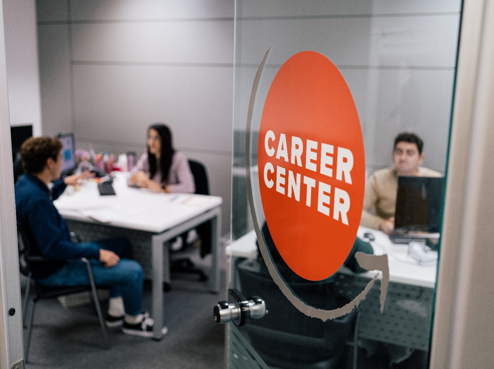 Ο καθοριστικός ρόλος του επαγγελματικού προσανατολισμού και συμβουλευτικής-1