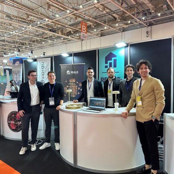 realis-η-σαλονικιώτικη-startup-που-εκδημοκρατίζε-563738809