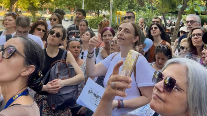 ξενάγηση-στα-πίσω-δωμάτια-της-αθήνα-563706085