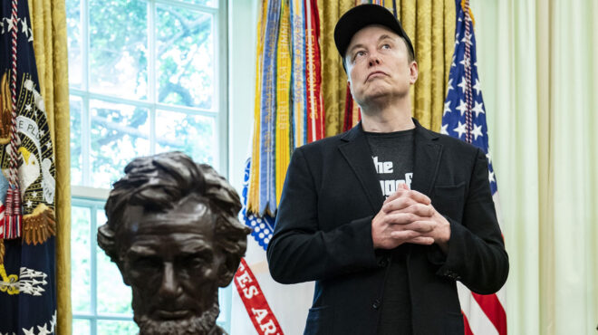 τζο-τρίπι-στην-κ-ο-μασκ-σφήνα-στους-563712820