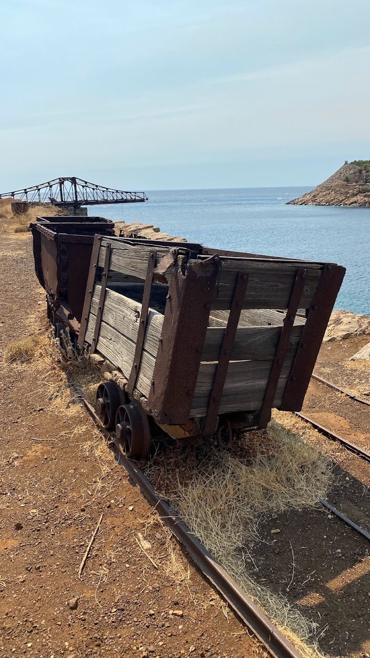 «Είχαμε συνηθίσει τον θάνατο»: Μνήμες των τελευταίων εν ζωή μεταλλεργατών της Σερίφου-10