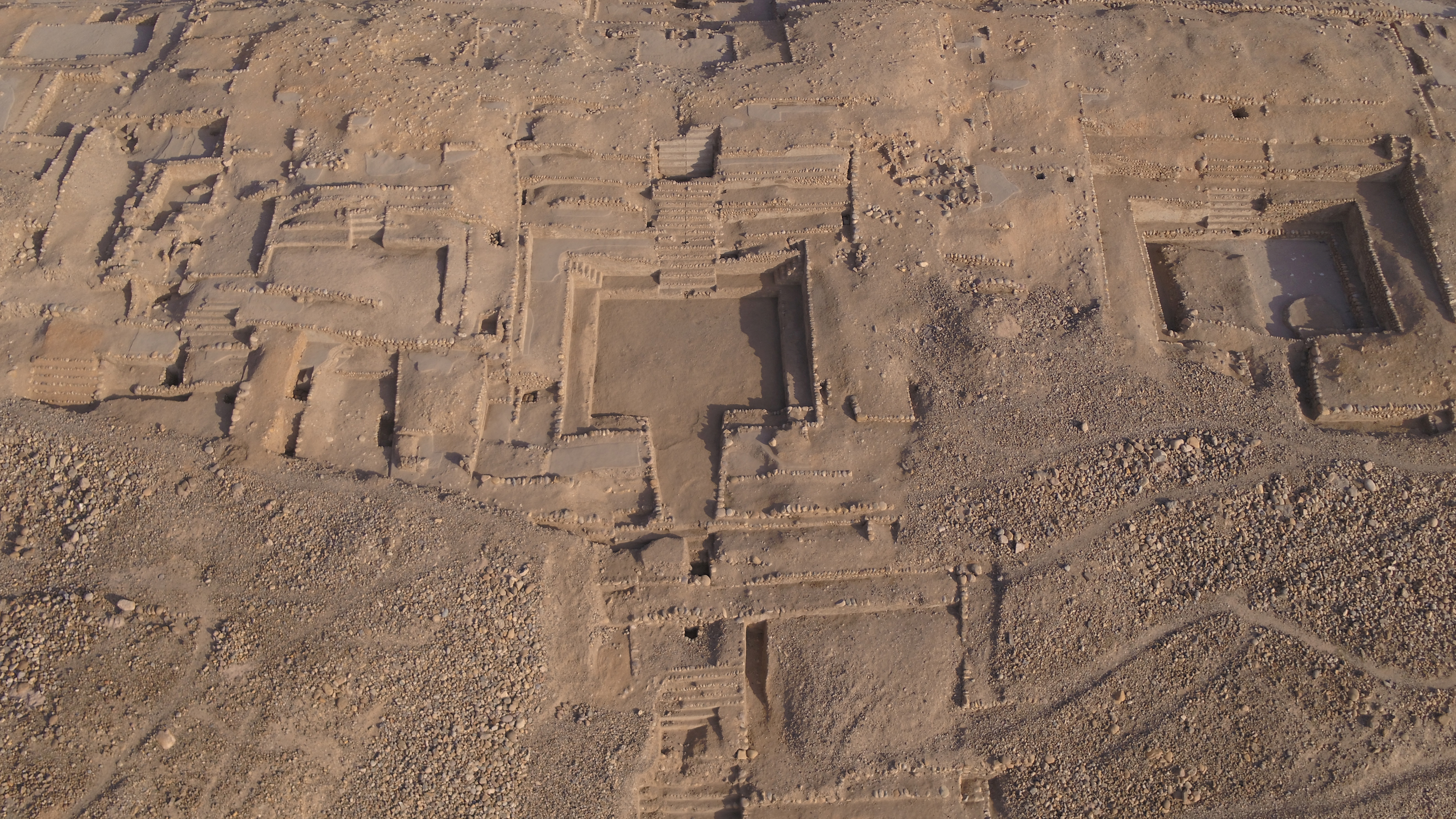 Περού: Ανακαλύφθηκε αρχαία πόλη 3.500 ετών [Εικόνες]-2