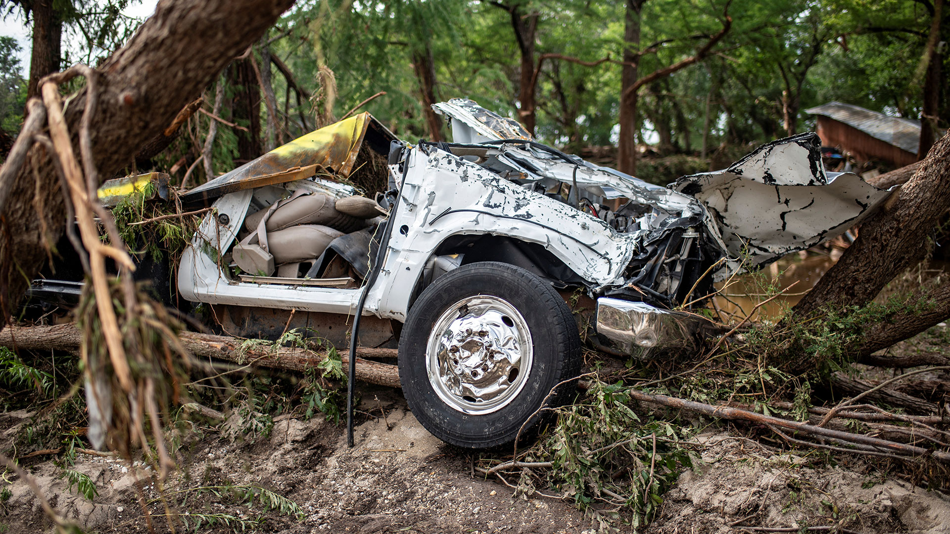 Πλημμύρες στο Τέξας: Στους 67 οι νεκροί – 11 παιδιά αγνοούνται-1