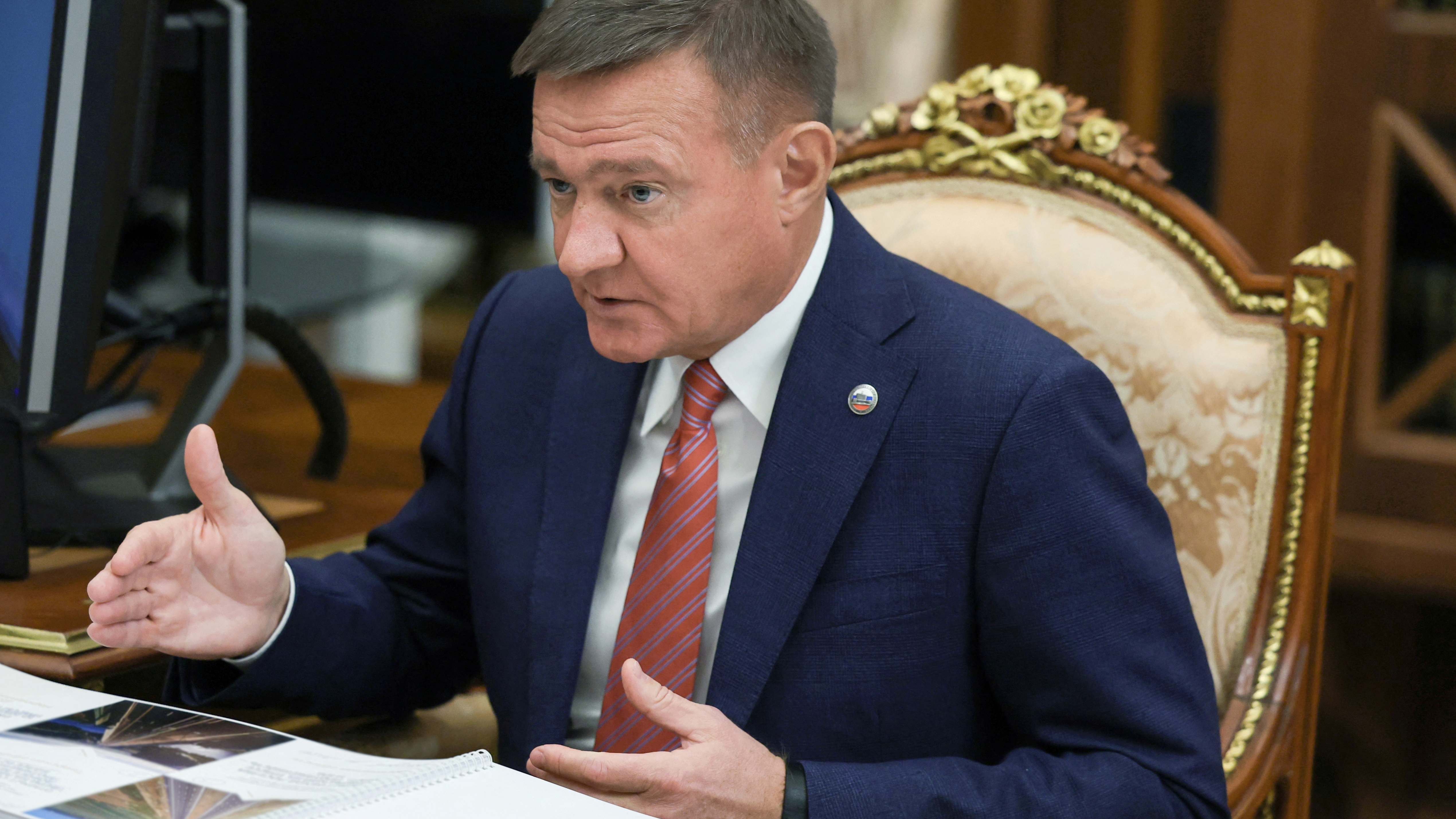 Θρίλερ στη Μόσχα: Νεκρός από σφαίρα υπουργός μετά την αποπομπή του από τον Πούτιν-1