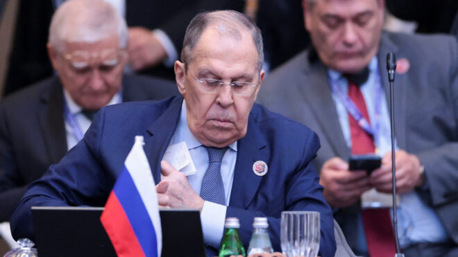 ο-ρώσος-υπεξ-λαβρόφ-έφτασε-στη-βόρεια-κ-563710348