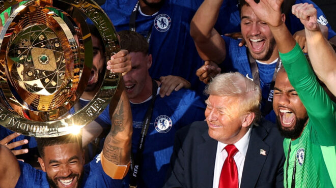 τραμπ-το-τρόπαιο-του-μουντιάλ-συλλόγω-563716162