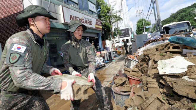 νότια-κορέα-στους-14-οι-νεκροί-από-τις-πλ-563725129
