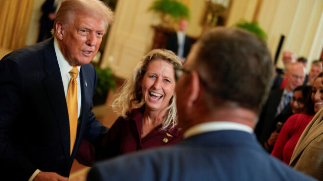 ο-τραμπ-ανοίγει-δρόμο-για-εξαγωγές-αμε-563730391