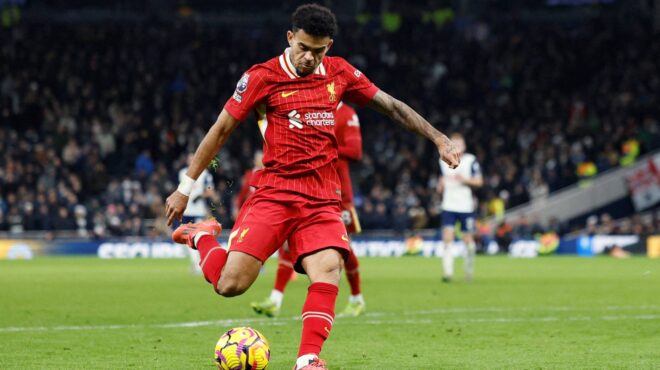 λουίς-ντίας-ένας-ινδιάνος-με-ψυχή-μπαλ-563741953