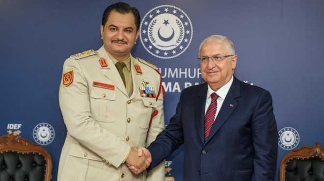 ο-υιός-χαφτάρ-στην-κωνσταντινούπολη-563731828