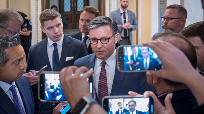 κογκρέσο-ο-τζόνσον-αρνείται-την-ψηφοφ-563728705