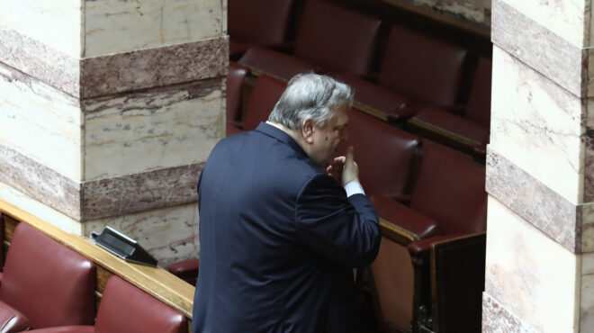 σύγκρουση-βενιζέλου-μαξίμου-για-την-563743840