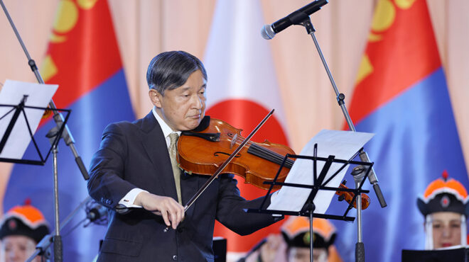 ο-αυτοκράτορας-μουσικός-563706667