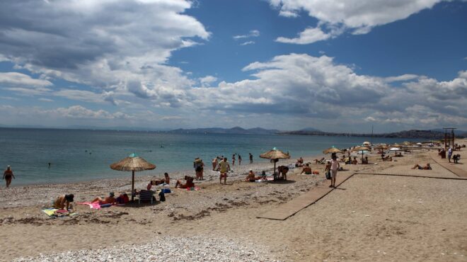 καιρός-μικρή-πτώση-της-θερμοκρασίας-563741617