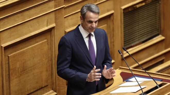 βουλή-live-η-ομιλία-μητσοτάκη-για-τη-σύσ-563739817