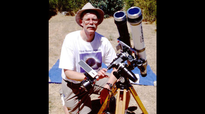 mr-eclipse-χαρτογράφος-του-ουρανού-και-νον-563724553