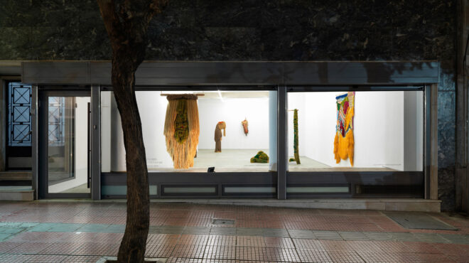 γιατί-οι-γκαλερί-εγκαταλείπουν-το-κολ-563695687