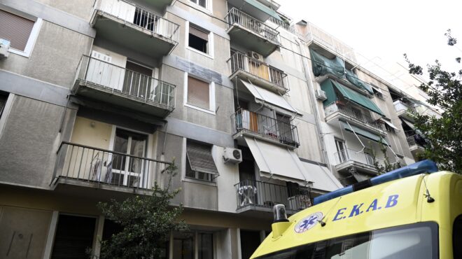 φωτιά-σε-διαμέρισμα-στην-αργυρούπολη-8-563713492