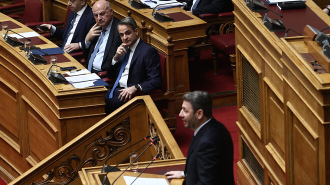 αντιπαράθεση-παππά-κωνσταντοπούλο-563706211